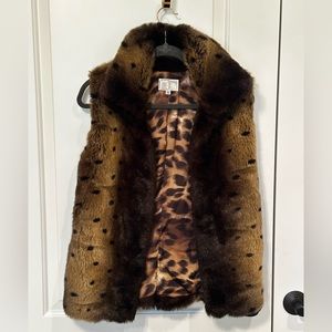 Faux Fur Vest Alberto Makali Size Small